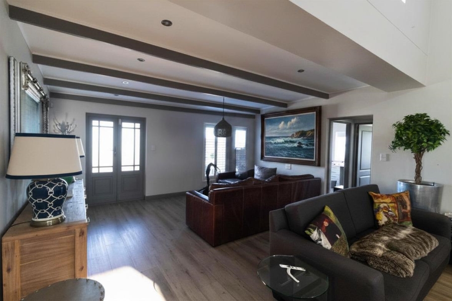 4 Bedroom Property for Sale in Onrus Western Cape
